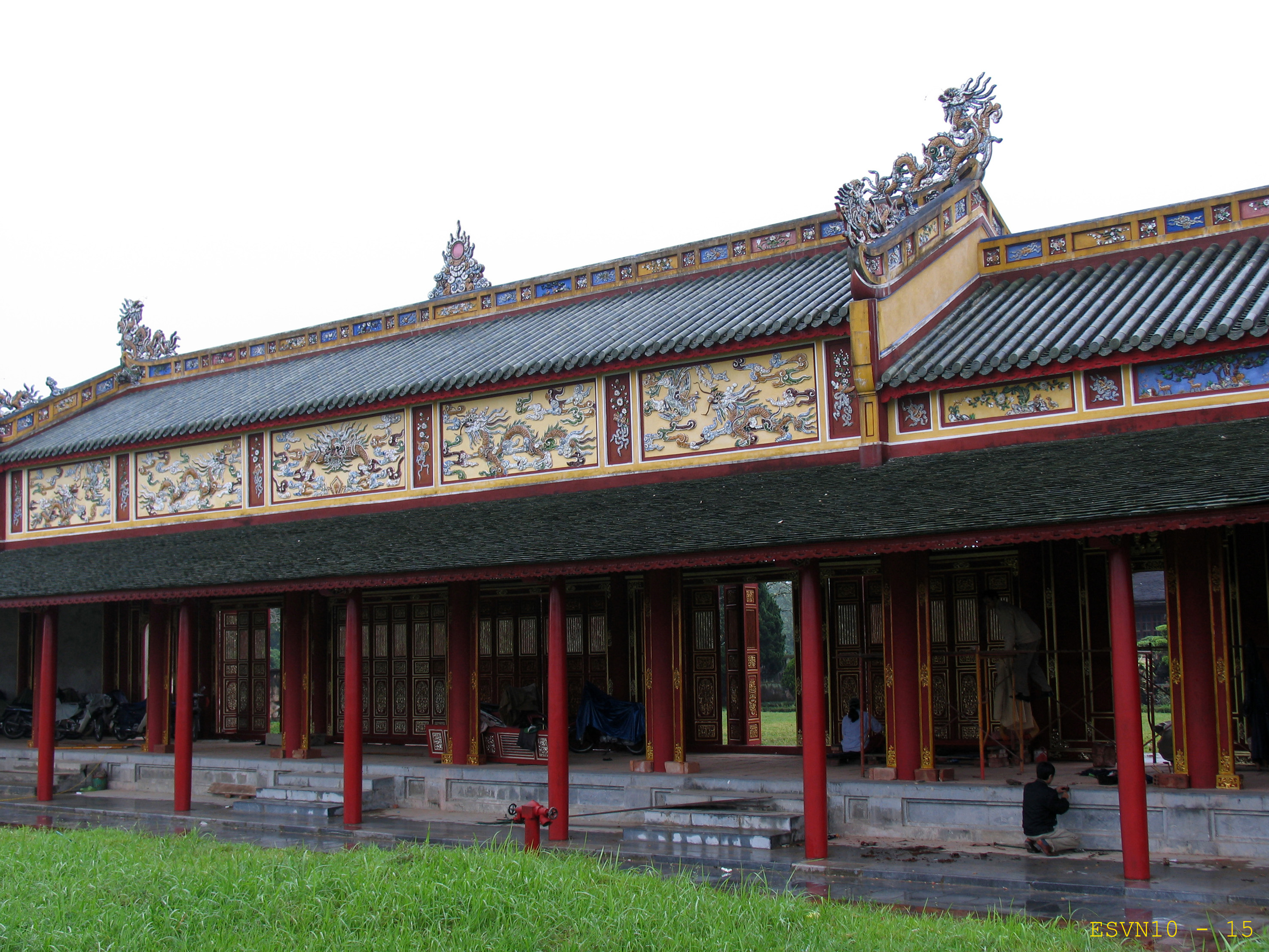 Fase di restauro del Palazzo Hung Mieu