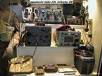 ESPB04 31 Apparecchi radio 6th. Airborne GB.jpg